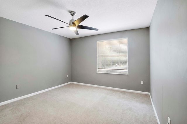 6370 Stonehurst Circle, Lake Worth, FL 33467