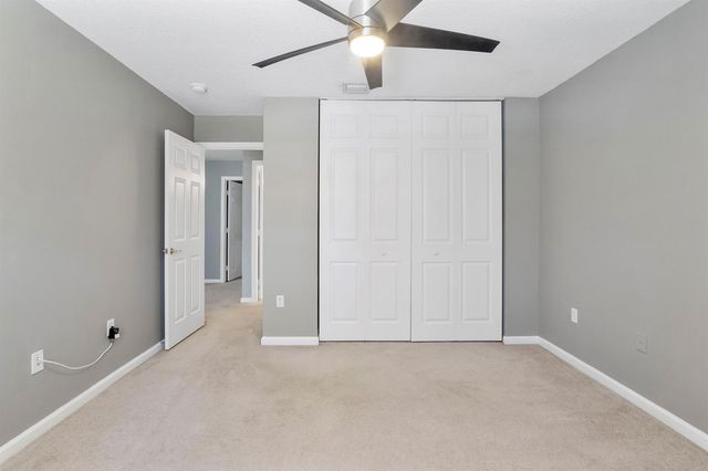6370 Stonehurst Circle, Lake Worth, FL 33467