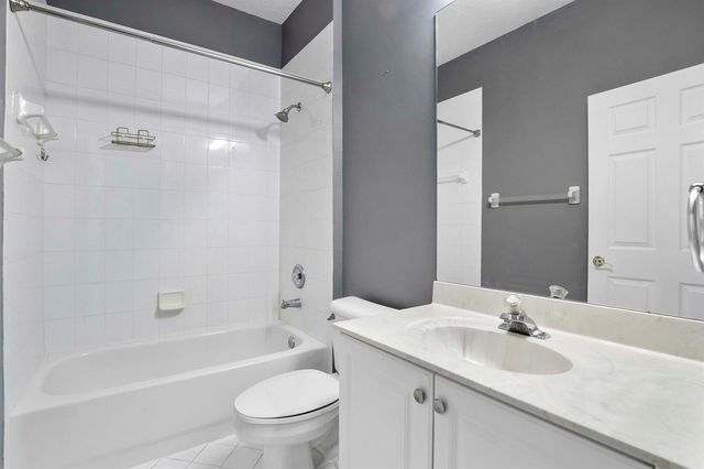 6370 Stonehurst Circle, Lake Worth, FL 33467