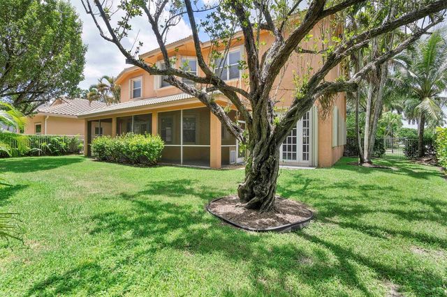 6370 Stonehurst Circle, Lake Worth, FL 33467