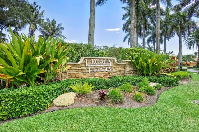 6370 Stonehurst Circle, Lake Worth, FL 33467