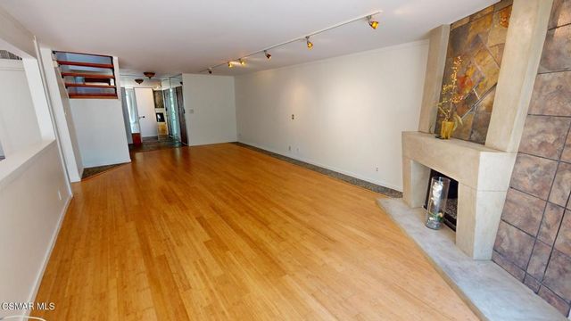 1218 Westlake Boulevard A, Westlake Village, CA 91361