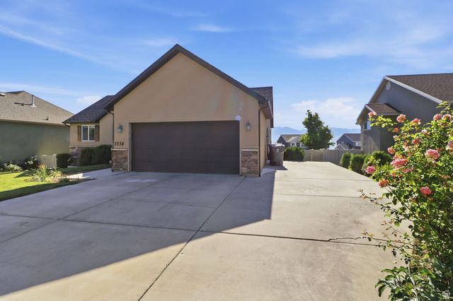 3338 S HAWK DR, Saratoga Springs, UT 84045