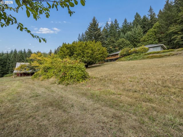 19955 Se TILLSTROM Rd, Damascus, OR 97089