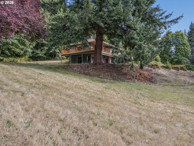 19955 Se TILLSTROM Rd, Damascus, OR 97089