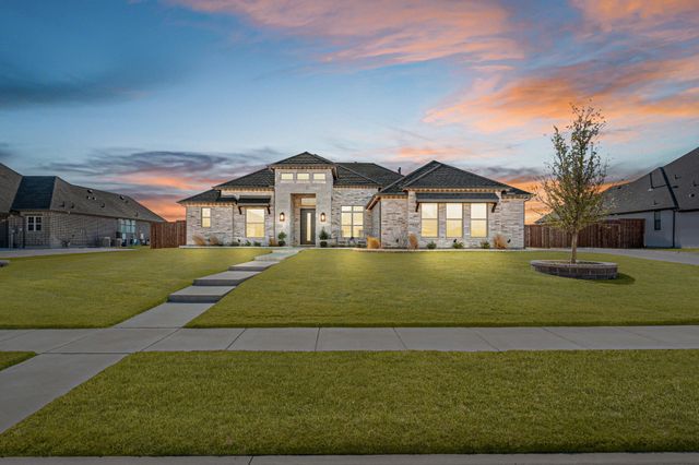 221 Oakmont Drive, Haslet, TX 76052