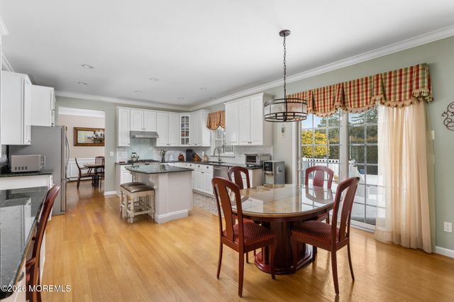 203 Holmes Mill Road, Cream Ridge, NJ 08514