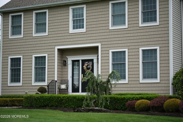 203 Holmes Mill Road, Cream Ridge, NJ 08514