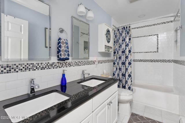 203 Holmes Mill Road, Cream Ridge, NJ 08514