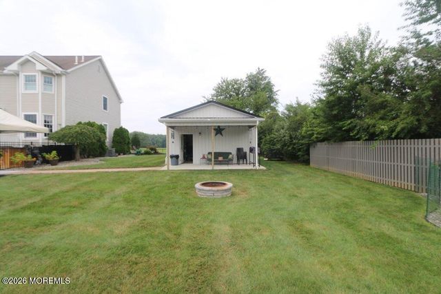 203 Holmes Mill Road, Cream Ridge, NJ 08514