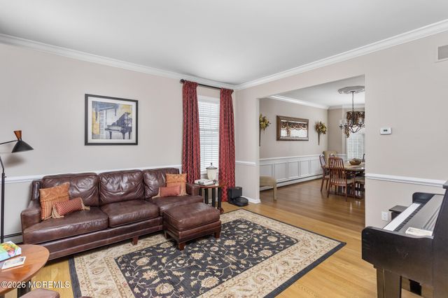 203 Holmes Mill Road, Cream Ridge, NJ 08514