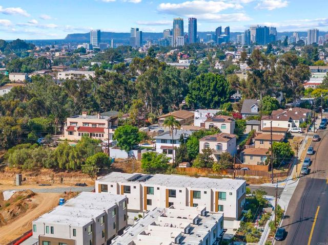 1045 32nd Street 2, San Diego, CA 92102
