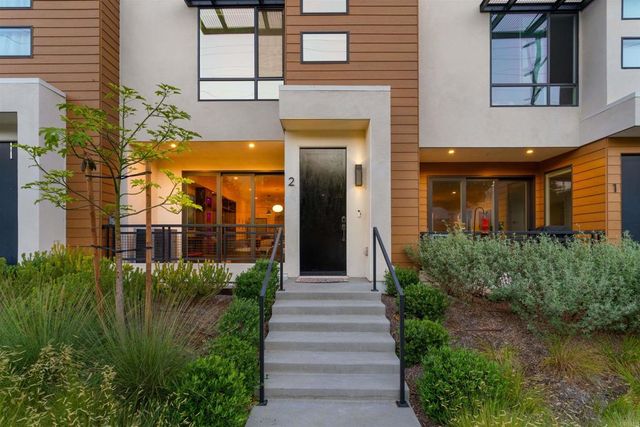 1045 32nd Street 2, San Diego, CA 92102