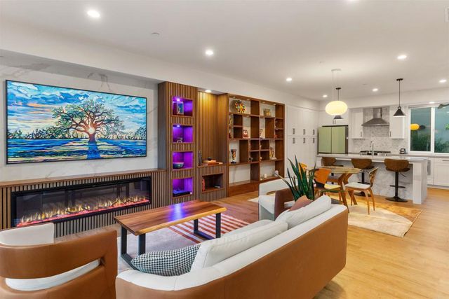 1045 32nd Street 2, San Diego, CA 92102