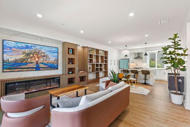 1045 32nd Street 2, San Diego, CA 92102