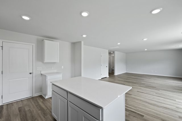 7032 Windham Way, Ladson, SC 29456