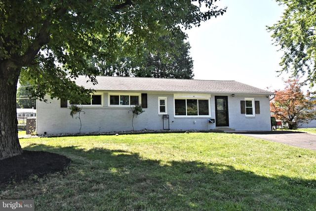 2023 LOCKWOOD LN, Feasterville Trevose, PA 19053