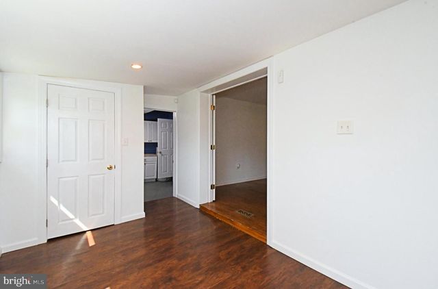 2023 LOCKWOOD LN, Feasterville Trevose, PA 19053