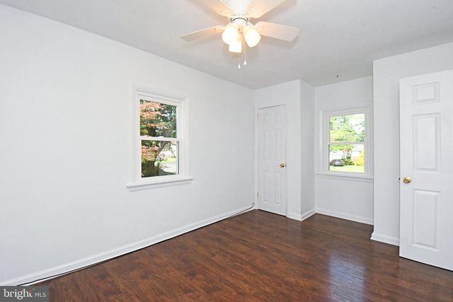 2023 LOCKWOOD LN, Feasterville Trevose, PA 19053