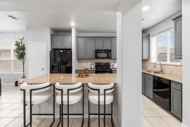 6116 Perch Drive, Fort Worth, TX 76179