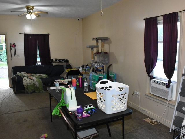 1000-1002 CATHERINE Street, Meadville, PA 16335