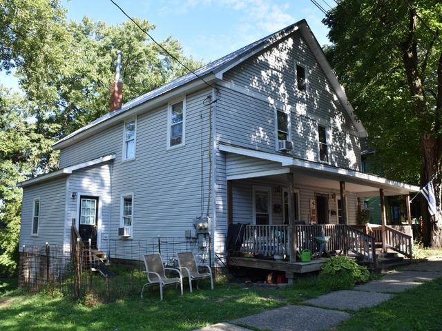 1000-1002 CATHERINE Street, Meadville, PA 16335