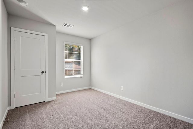 160 Valiant Ridge Trail, Magnolia, TX 77354
