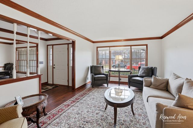 1240 Plum Creek Drive, Bourbonnais, IL 60914