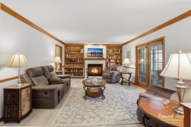 1240 Plum Creek Drive, Bourbonnais, IL 60914