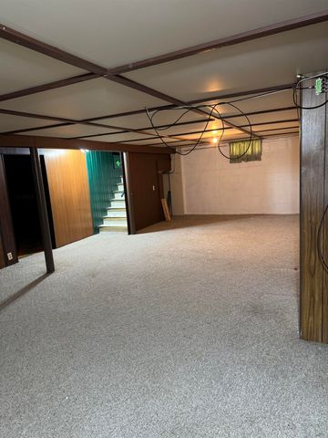 1913 N Brentwood Place, Essexville, MI 48732