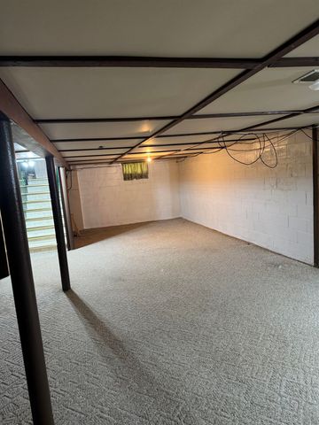 1913 N Brentwood Place, Essexville, MI 48732