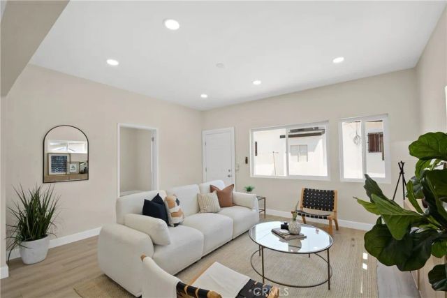 4768 Fisher Street, East Los Angeles, CA 90022