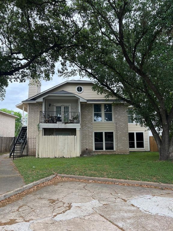 12118 W Bellfort Avenue C, Houston, TX 77477