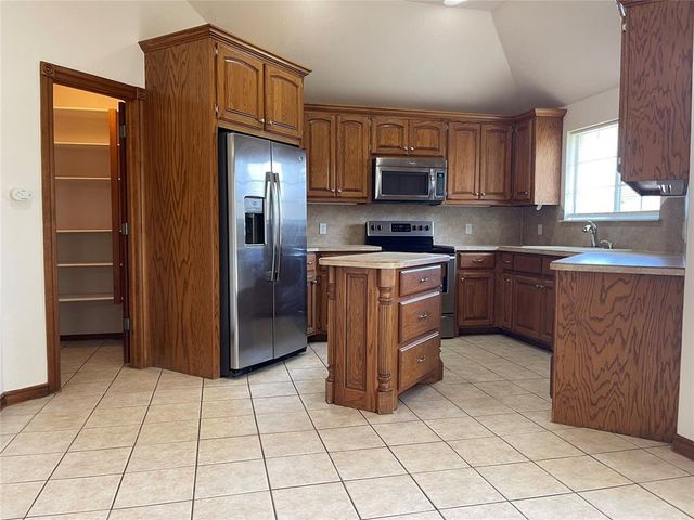 11516 Village Avenue, Oklahoma City, OK 73130
