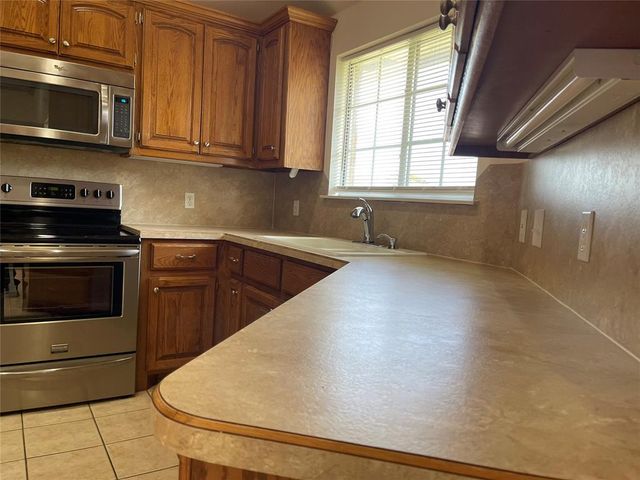 11516 Village Avenue, Oklahoma City, OK 73130