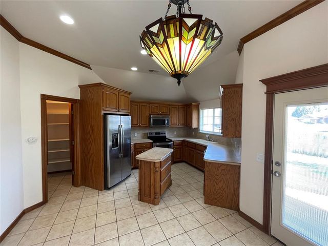 11516 Village Avenue, Oklahoma City, OK 73130