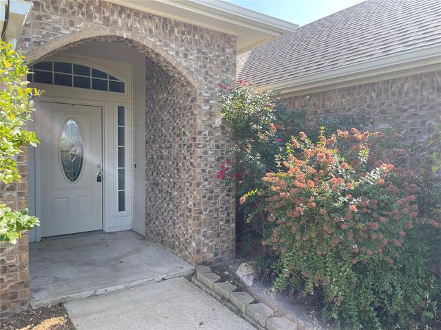 11516 Village Avenue, Oklahoma City, OK 73130