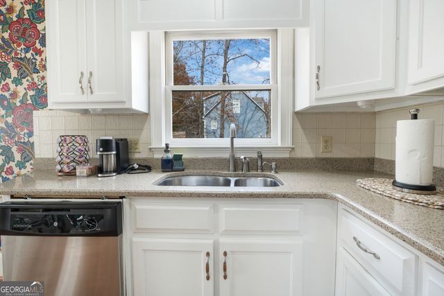 224 Rolling Oaks Drive NW, Rome, GA 30165