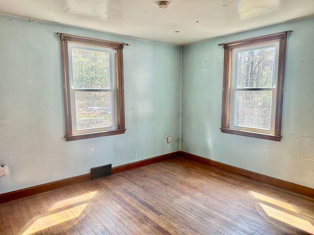 1188 Valley Road, Mason, NH 03048