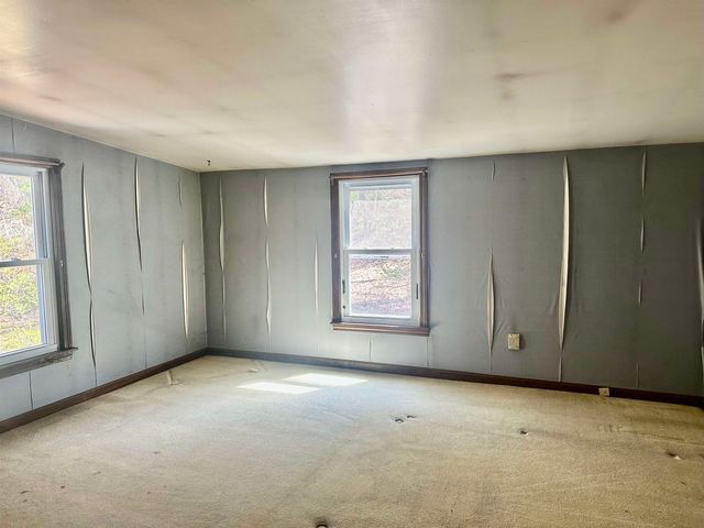 1188 Valley Road, Mason, NH 03048
