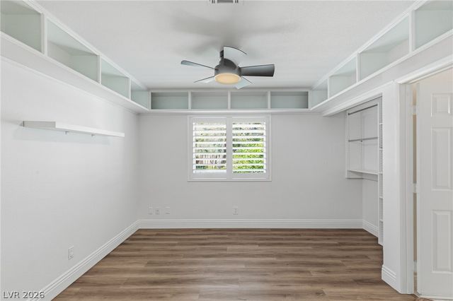 2005 Marble Gorge Drive, Las Vegas, NV 89117