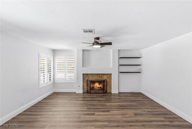 2005 Marble Gorge Drive, Las Vegas, NV 89117