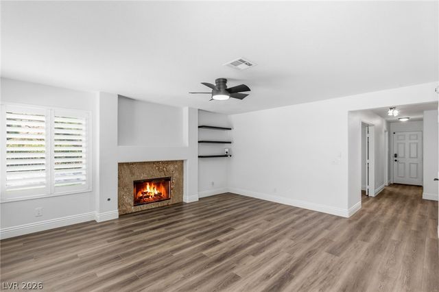 2005 Marble Gorge Drive, Las Vegas, NV 89117