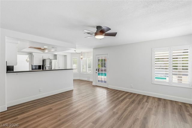 2005 Marble Gorge Drive, Las Vegas, NV 89117