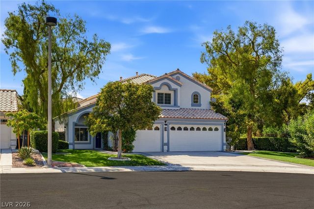 2005 Marble Gorge Drive, Las Vegas, NV 89117