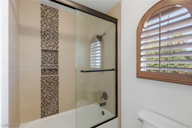 2005 Marble Gorge Drive, Las Vegas, NV 89117