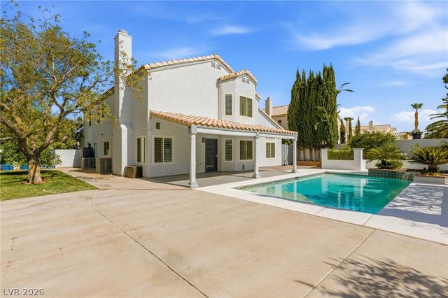 2005 Marble Gorge Drive, Las Vegas, NV 89117