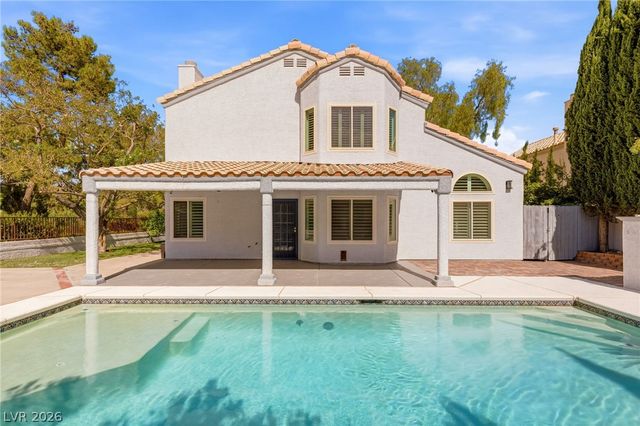 2005 Marble Gorge Drive, Las Vegas, NV 89117