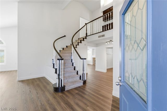 2005 Marble Gorge Drive, Las Vegas, NV 89117