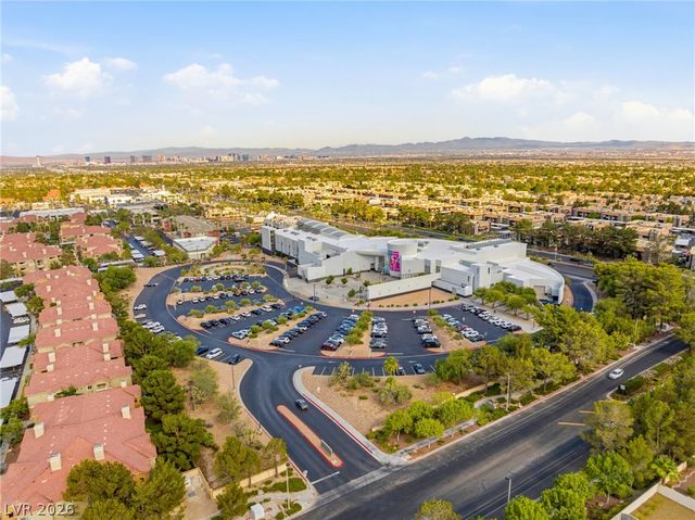 2005 Marble Gorge Drive, Las Vegas, NV 89117